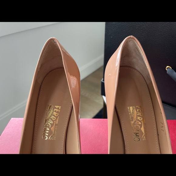 Salvatore Ferragamo Osimo Heels in New Blush Patent - Picture 3 of 8